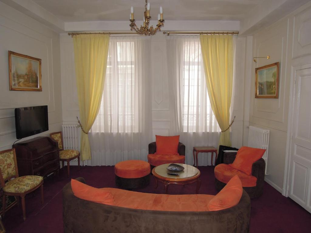 Hotel Memorial Saint-Quentin  Bagian luar foto