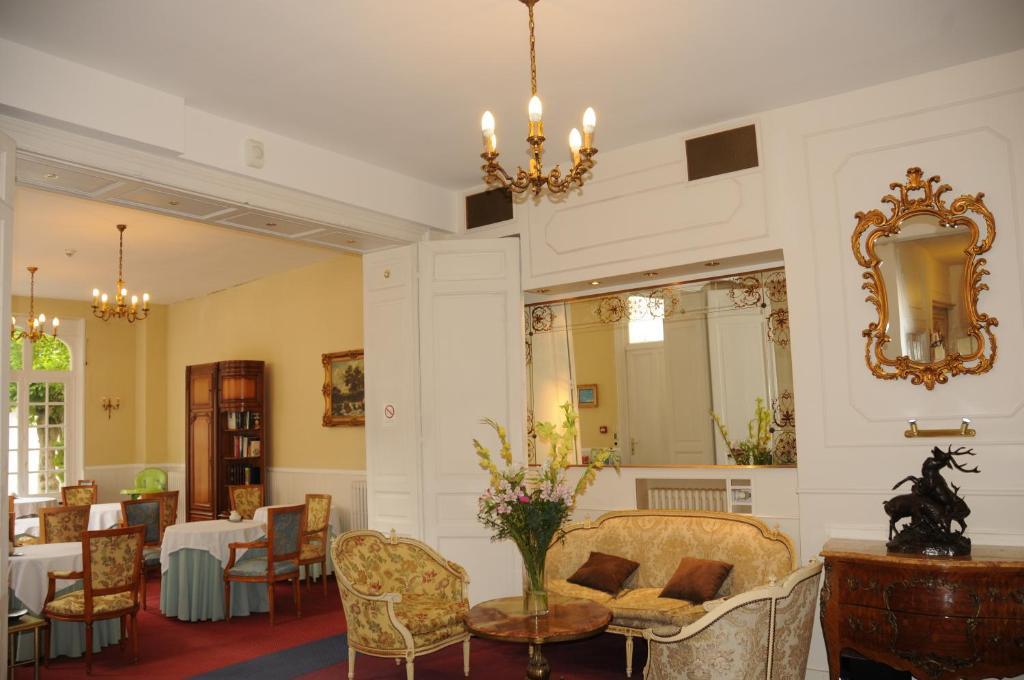 Hotel Memorial Saint-Quentin  Bagian luar foto
