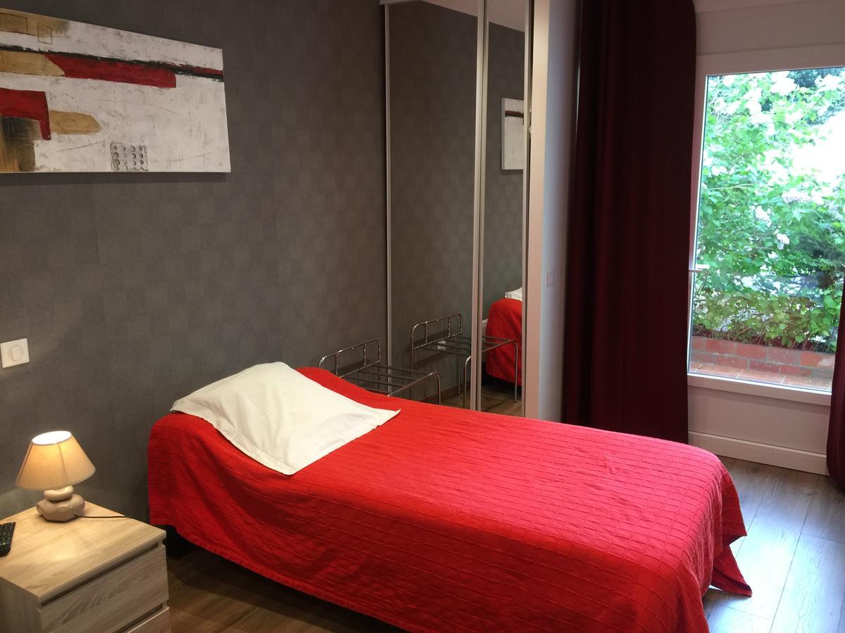 Hotel Memorial Saint-Quentin  Bagian luar foto