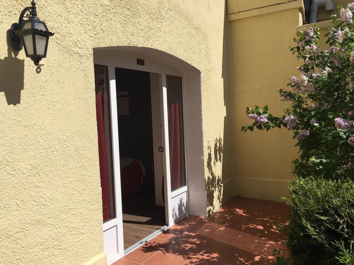 Hotel Memorial Saint-Quentin  Bagian luar foto