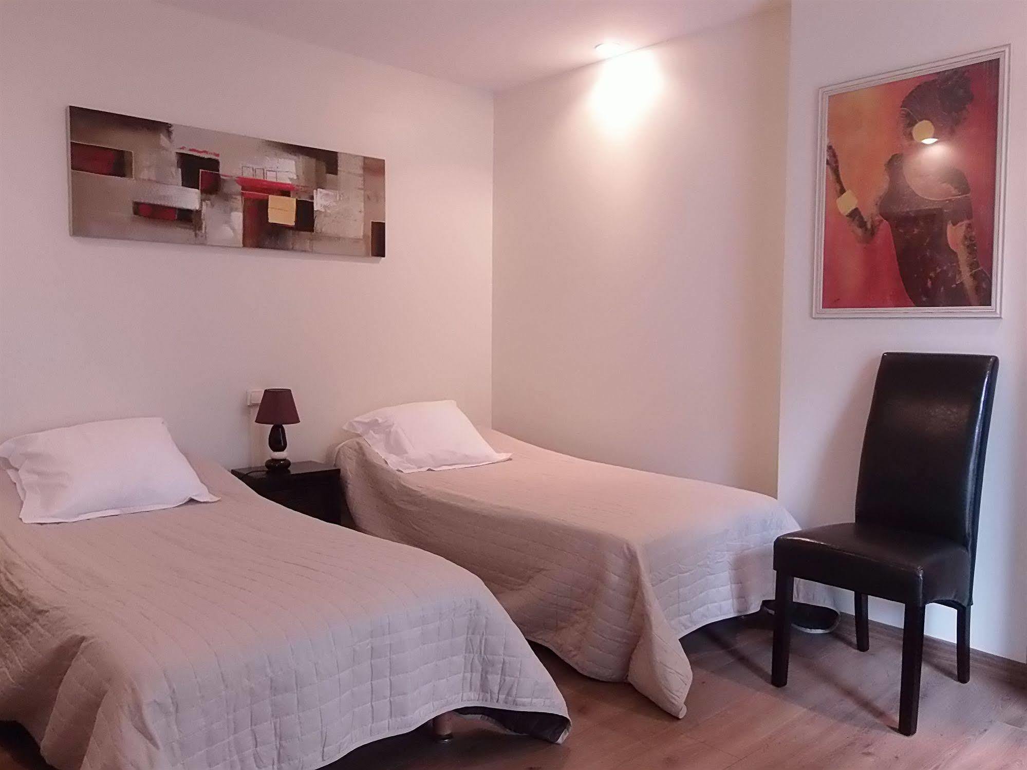 Hotel Memorial Saint-Quentin  Bagian luar foto