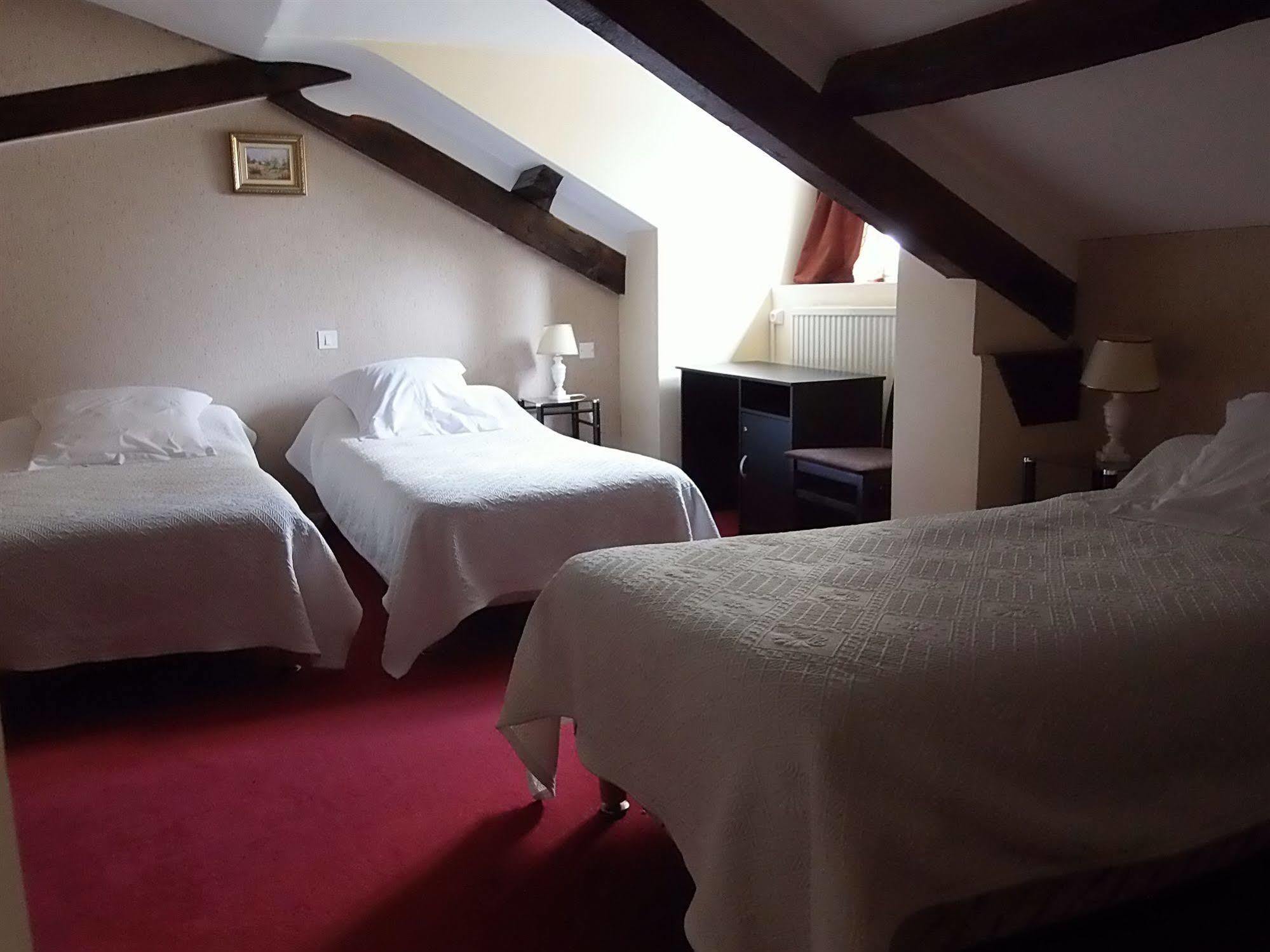 Hotel Memorial Saint-Quentin  Bagian luar foto