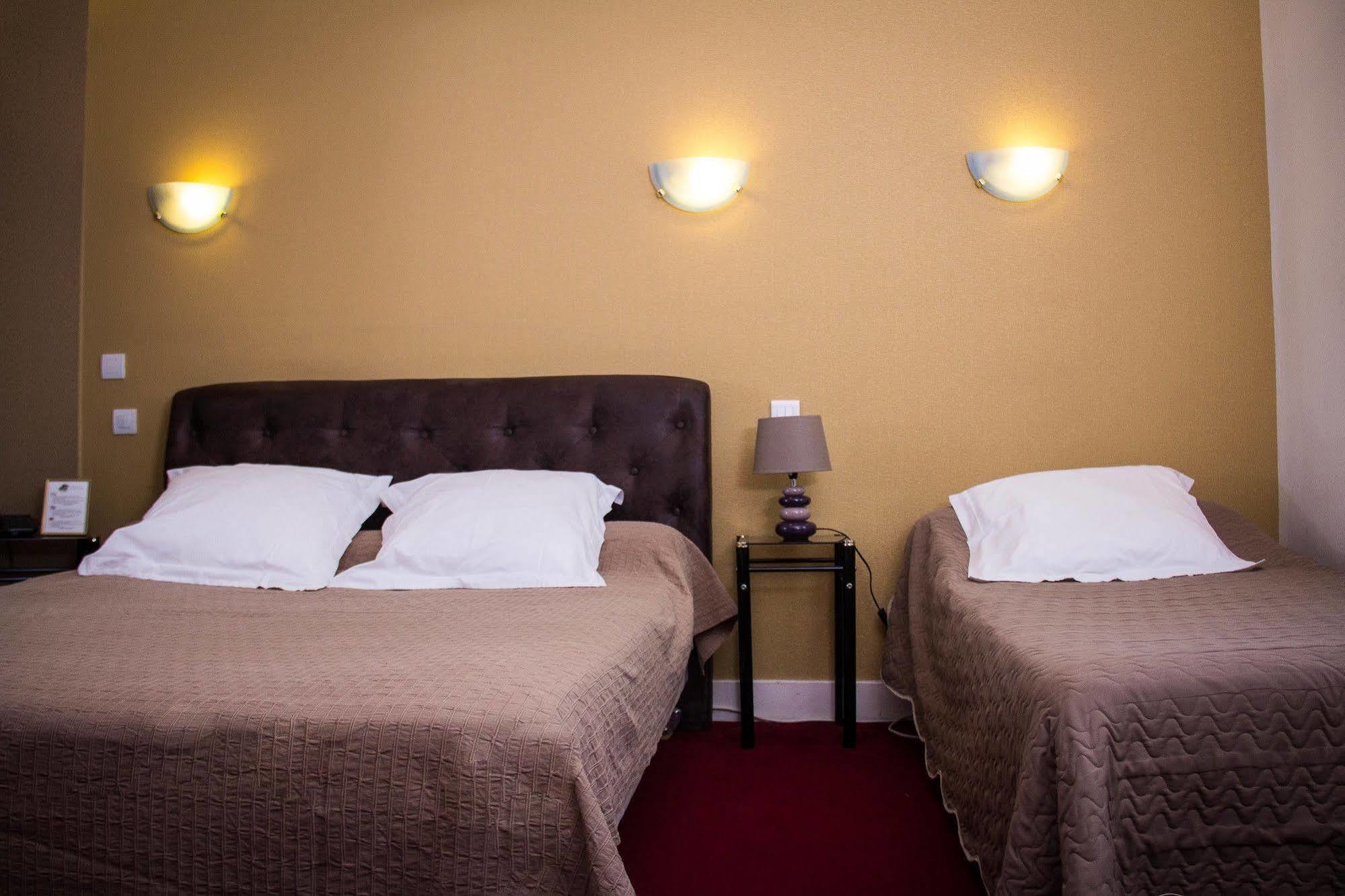 Hotel Memorial Saint-Quentin  Bagian luar foto