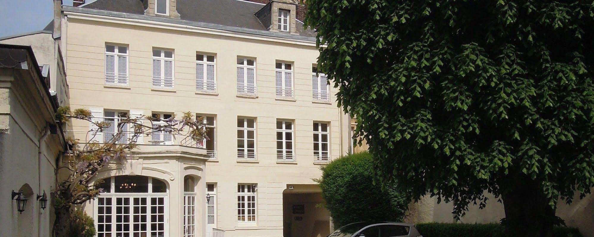 Hotel Memorial Saint-Quentin  Bagian luar foto