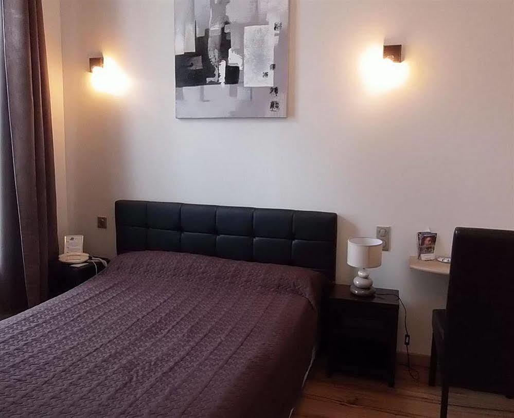 Hotel Memorial Saint-Quentin  Bagian luar foto